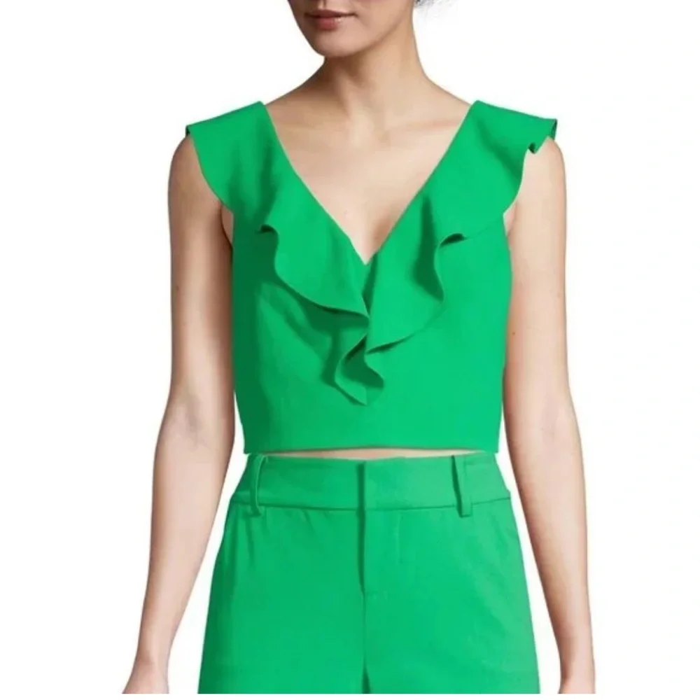 Alice + Olivia Green Flutter Sleeve Crop Tank 12 - Picture 1 of 10